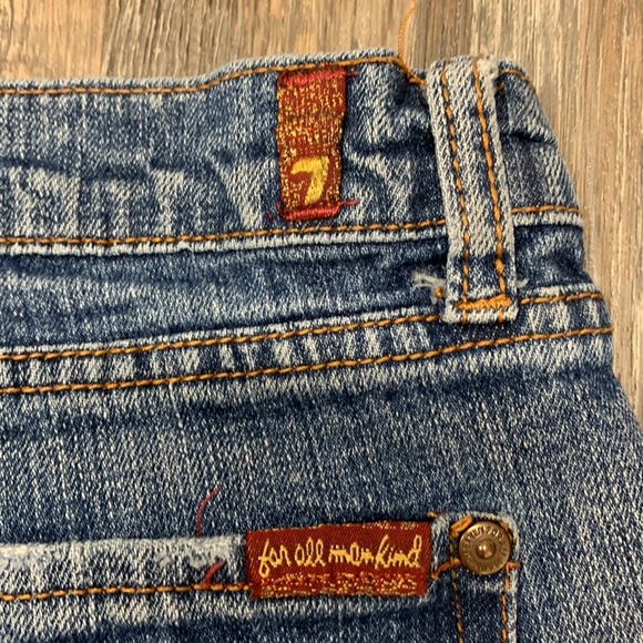 Shorts - Picture 7 of 7